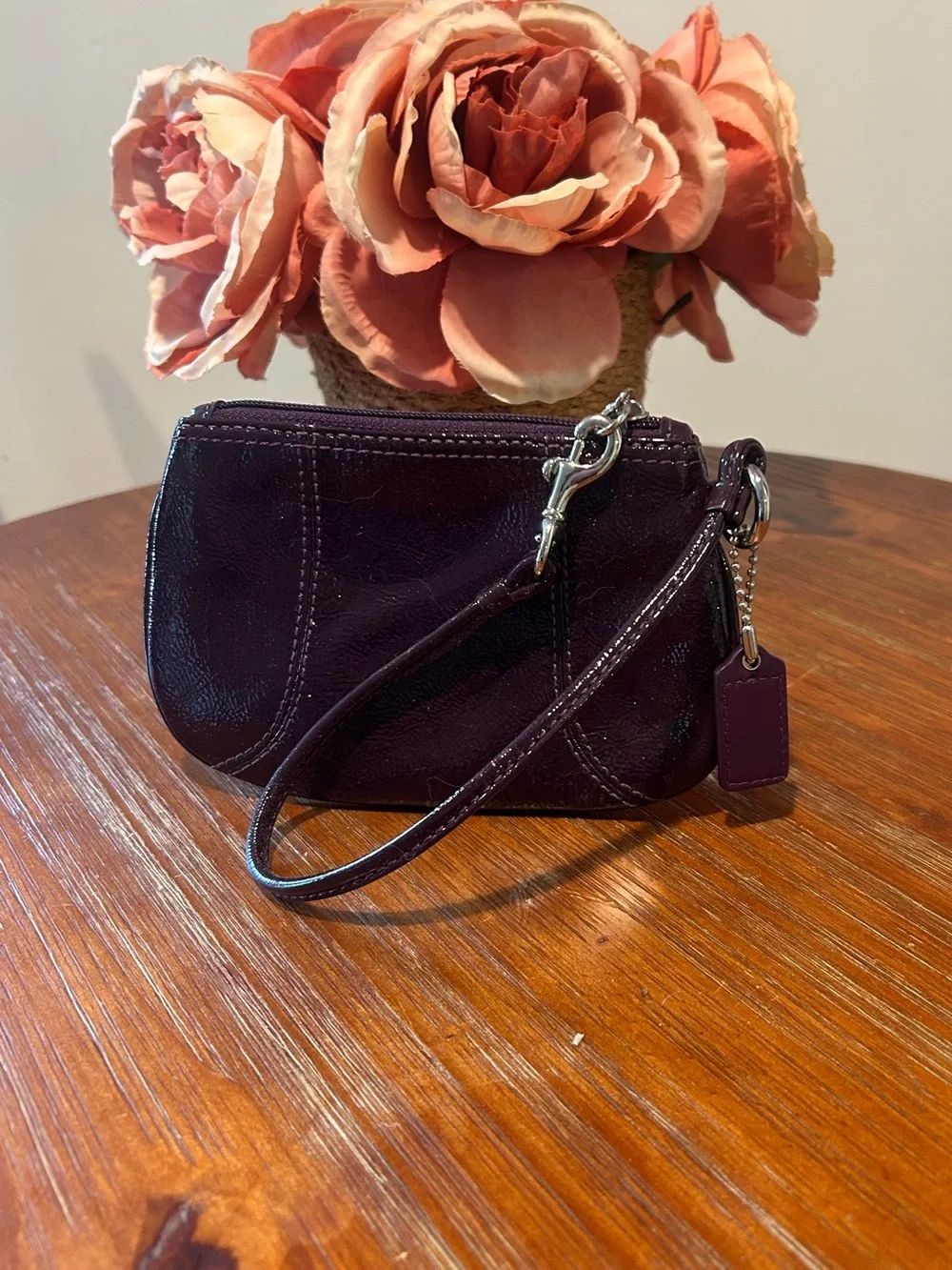 COACH Plum Patent Leather Wristlet Wallet NWOT